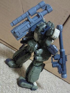 ヘヴィガードII型 背面 bb_hg2_02.jpg